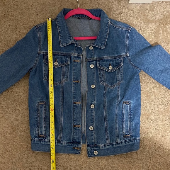 Brandy Melville Denim Jacket - Picture 5 of 7